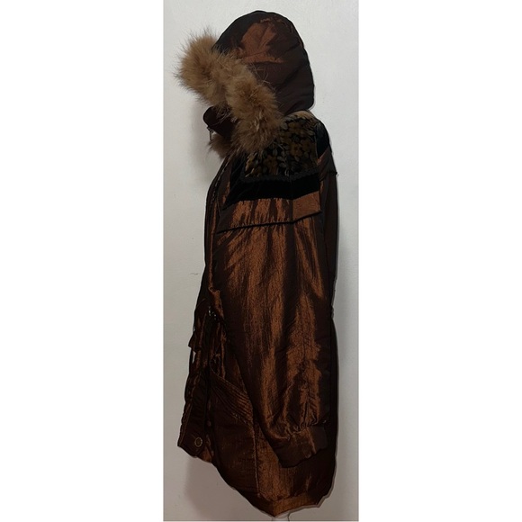 Vintage Metallic Bronze Coat w/ Raccoon Fur Hood - Picture 5 of 15
